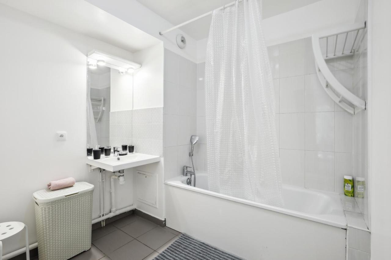 Apart-Chic-Les-Ulis With Balcon, Terrasse And Parking Les Ulis Esterno foto