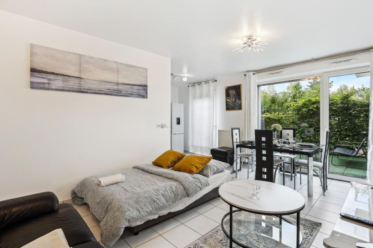 Apart-Chic-Les-Ulis With Balcon, Terrasse And Parking Les Ulis Esterno foto