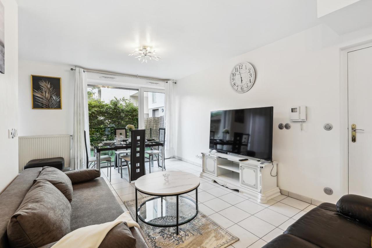 Apart-Chic-Les-Ulis With Balcon, Terrasse And Parking Les Ulis Esterno foto